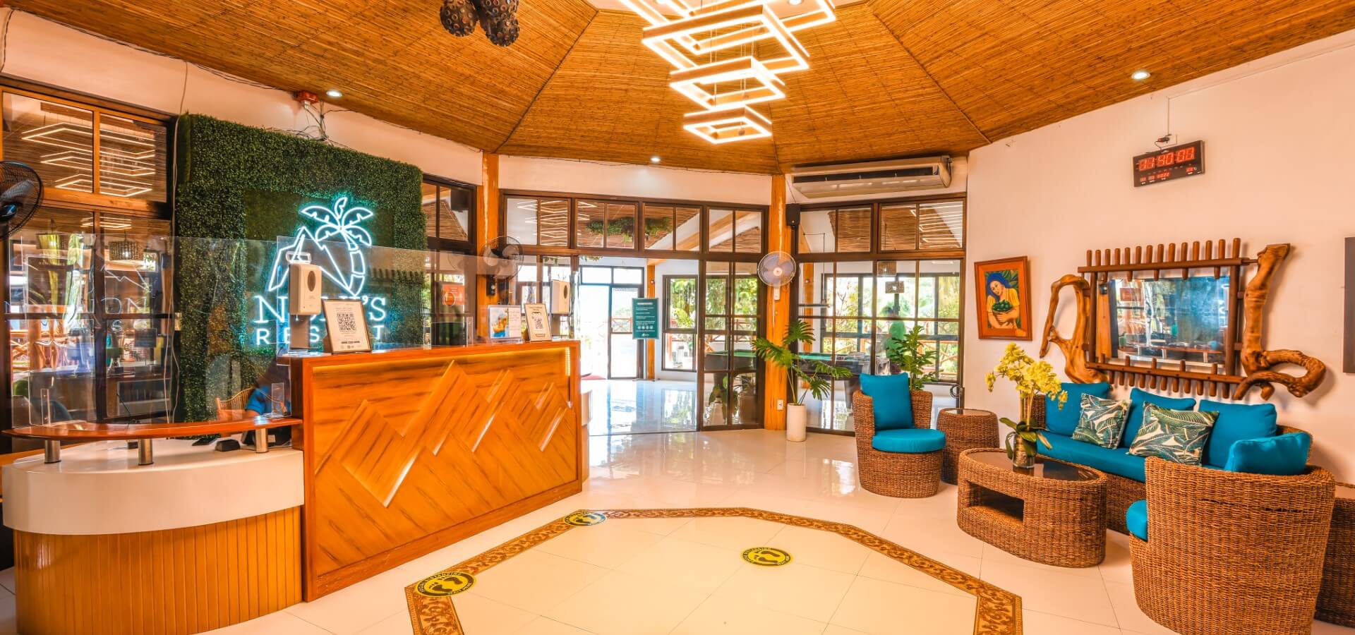 Noni's Resort Inc