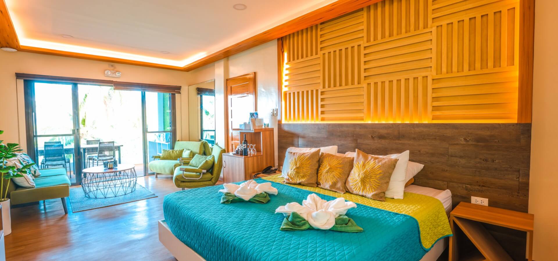Noni's Resort Inc